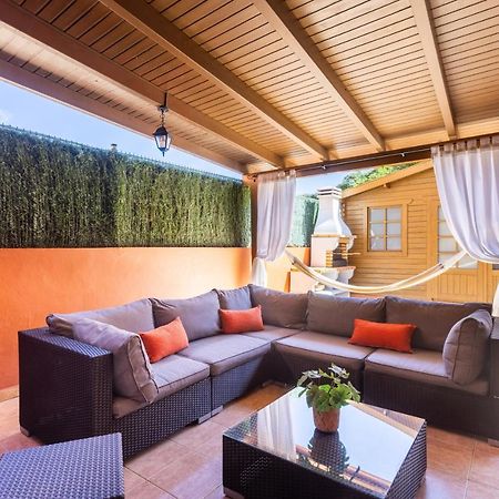 Home2Book Fantastic 160M2 Terrace Flat & Bbq Radazul Kültér fotó